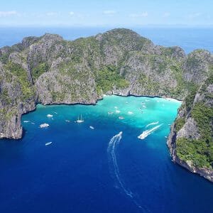 Phuket to Phi Phi Islands by Speedboat