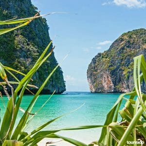 Phuket to Phi Phi Islands by Speedboat
