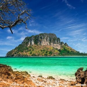 4 Islands Tour by Longtail Boat from Krabi