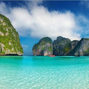 Phi Phi Islands Tour by Speedboat from Phuket