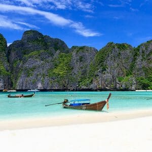 Phi Phi Islands Tour by Speedboat from Phuket