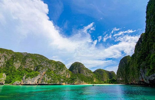 Best Phi Phi island tours according to 11 local experts
