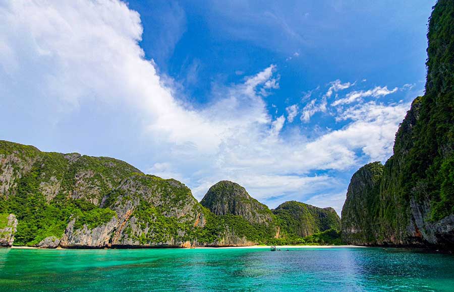 Best Phi Phi island tours according to 11 local experts | Tourvado