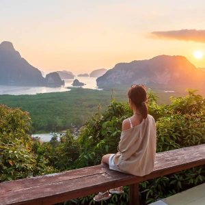Enjoy the breathtaking views and a refreshing juice drink at Sa Met Nang She viewpoint.