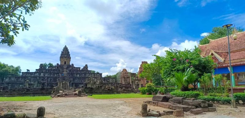 Bakong Temples - A Photographic Odyssey into Cambodia's Architectural Heritage